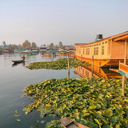 Lala Rulh Heritage Group Of Houseboats Srinagar  Exterior photo