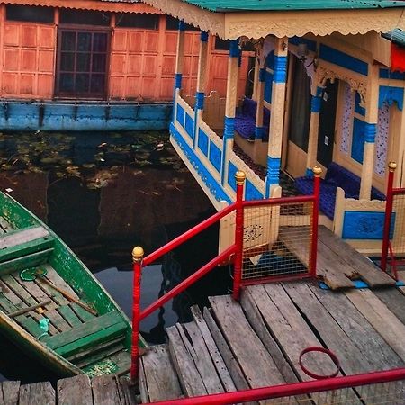 Lala Rulh Heritage Group Of Houseboats Srinagar  Exterior photo