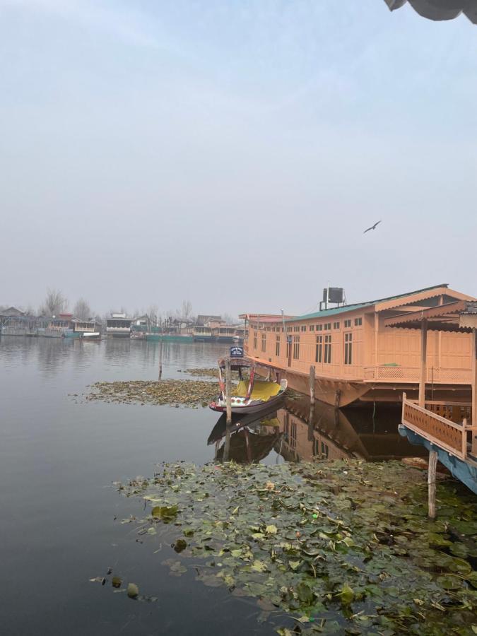 Lala Rulh Heritage Group Of Houseboats Srinagar  Exterior photo